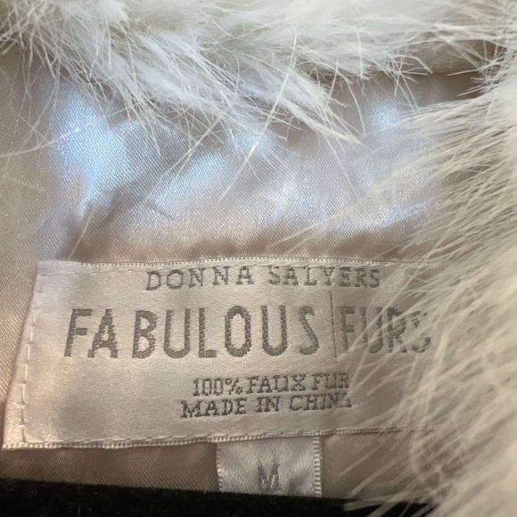 Donna Salyers Fabulous Furs White Faux Fur Long Vest Medium - Picture 3 of 5